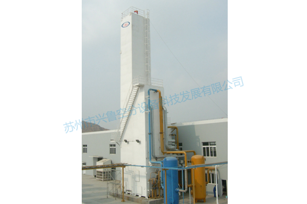 制氧空分設(shè)備和YPO液化設(shè)備現(xiàn)場